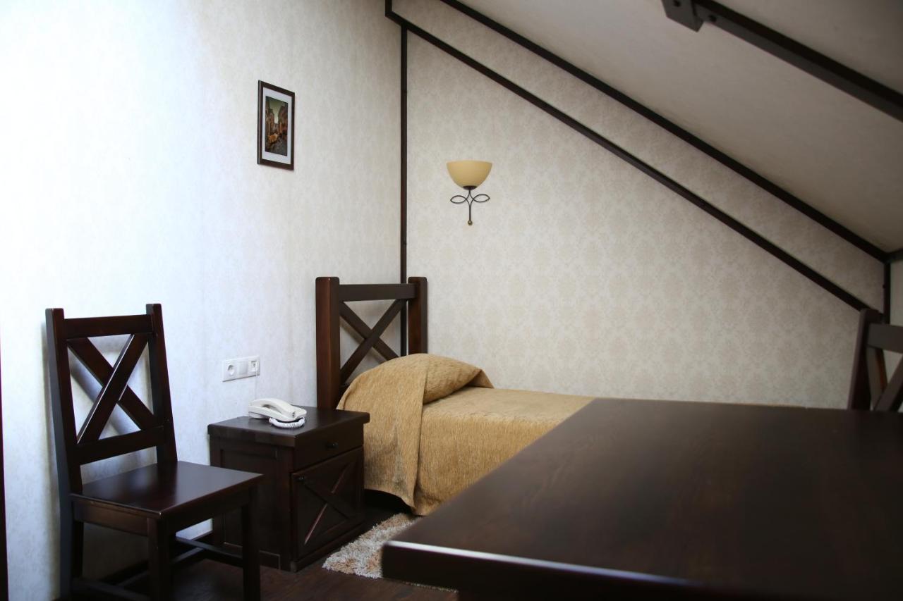 Берлога Kharkov Ngoại thất bức ảnh